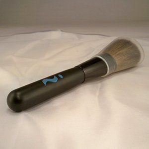 New SKINN Dimitri James Flat-end Foundation Brush